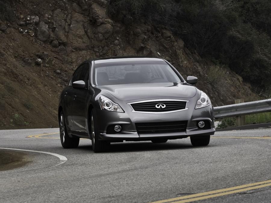  Infiniti G37 S Anniversary Edition 2010 года  (US) (фото 17 из 27)